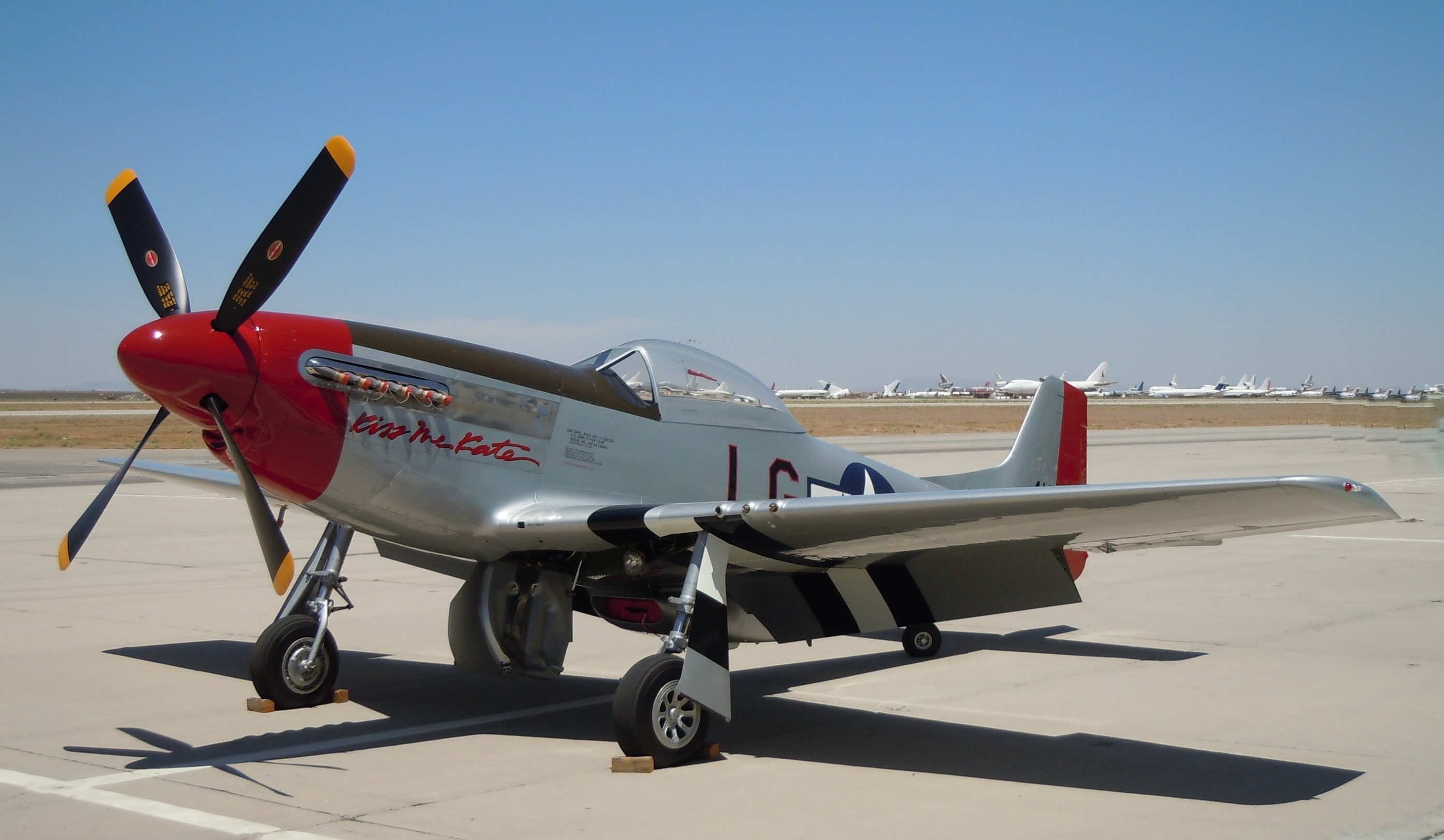 Stíhací letoun North American P-51D Mustang COBI 5806 - TOP GUN Maverick